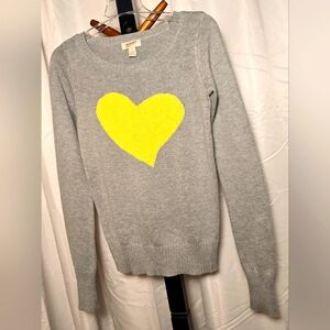 Arizona Jean Co. Gray‎ Vintage Sweater with Yellow Heart Graphic for Juniors